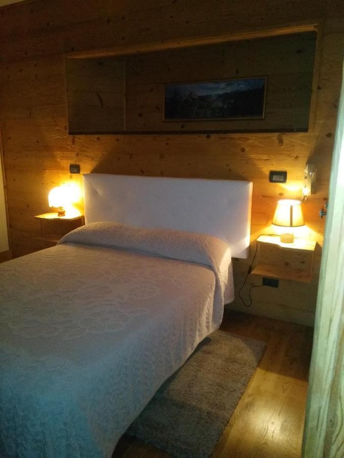 Albergo Martinet Vernante Exterior photo
