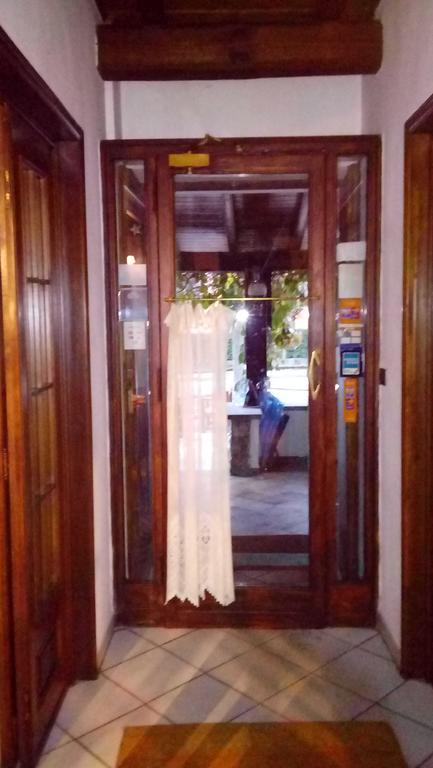 Albergo Martinet Vernante Exterior photo