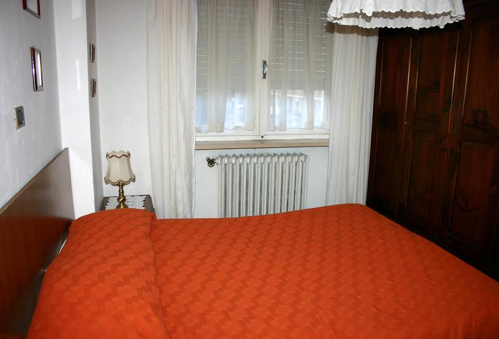 Albergo Martinet Vernante Exterior photo