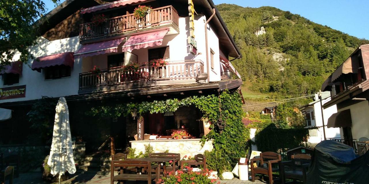 Albergo Martinet Vernante Exterior photo